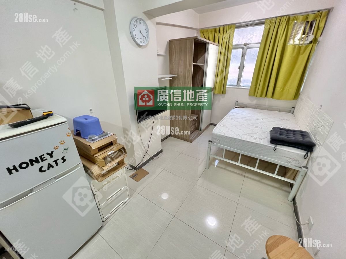 Bedford Mansion Rental Studio , 1 Bathroom 180 ft²