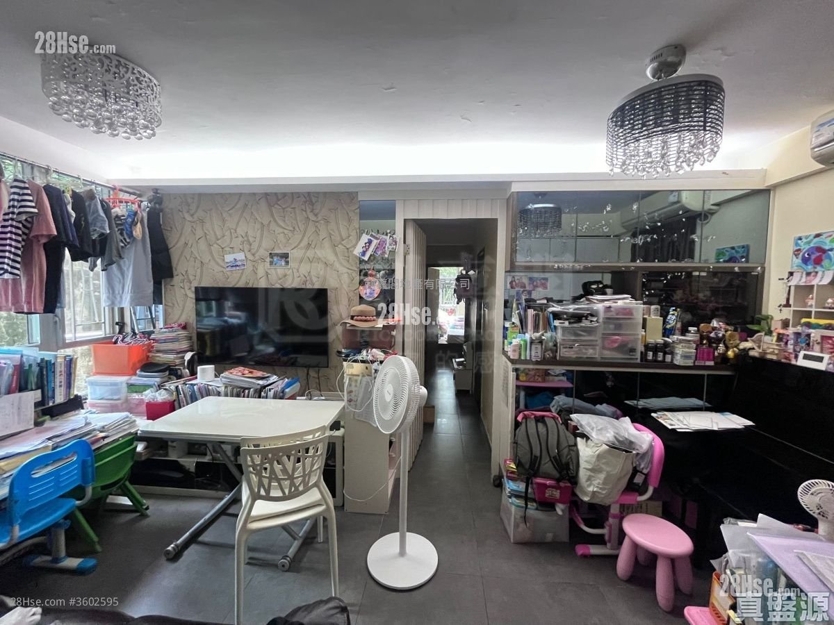 Belvedere Garden Sell 3 Bedrooms , 1 Bathroom 572 ft²