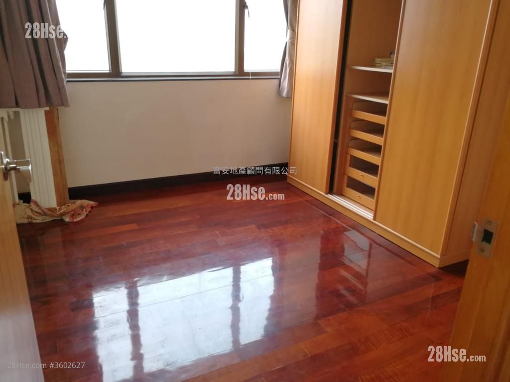 鼎峰大廈 租盤 3 房 , 2 浴室 1,173 平方呎 鼎峰大廈 租盤 3 房 , 2 浴室 1,173 平方呎