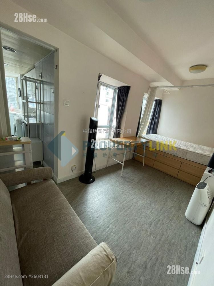 Jade Court Sell Studio , 1 Bathroom 223 ft²