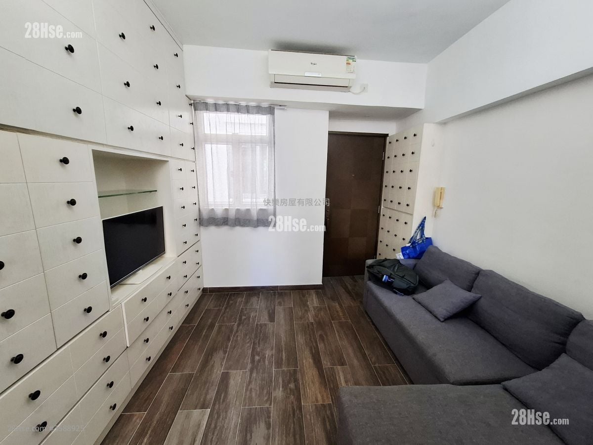 奥卑利街11-13号 租盘 1 房 , 1 浴室 350 平方尺