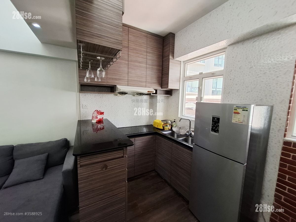 奥卑利街11-13号 租盘 1 房 , 1 浴室 350 平方尺