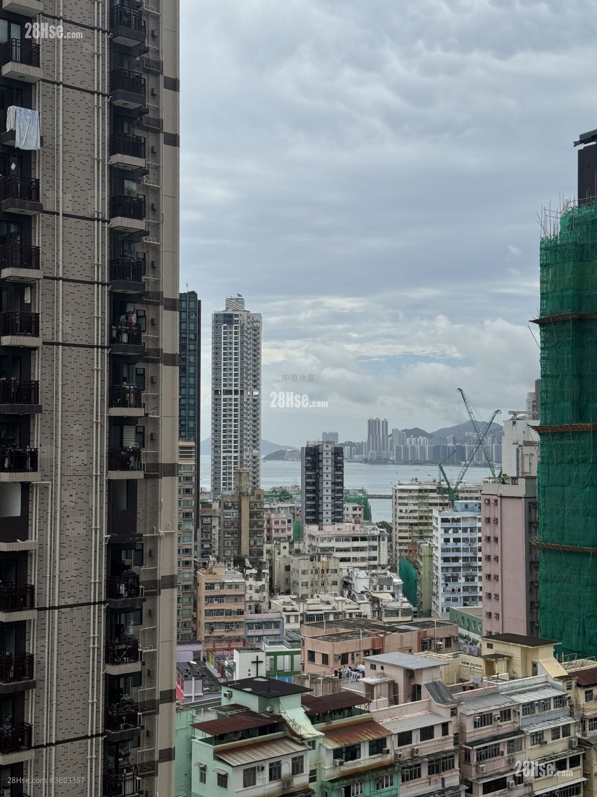 Celestial Heights Sell 3 Bedrooms , 2 Bathrooms 1,137 ft² Celestial Heights Sell 3 Bedrooms , 2 Bathrooms 1,137 ft²