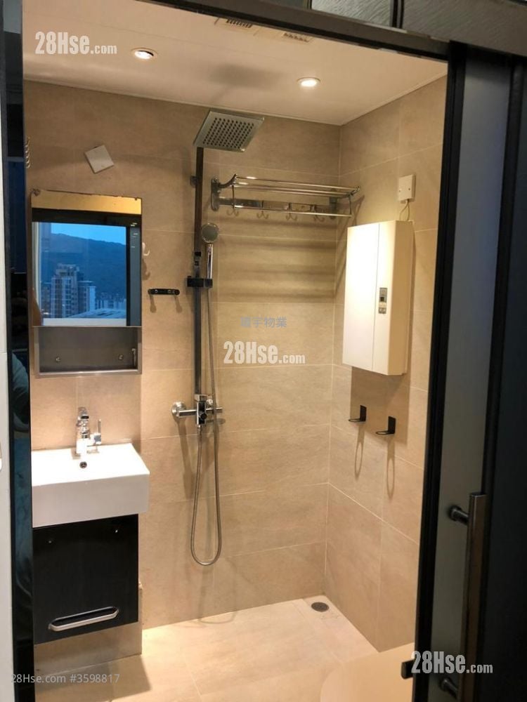 Indihome Rental 3 Bedrooms , 2 Bathrooms 538 ft² Indihome Rental 3 Bedrooms , 2 Bathrooms 538 ft²