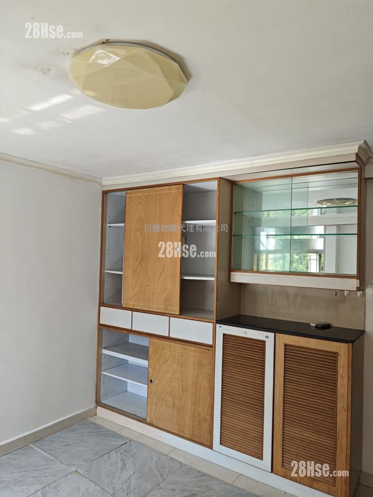 Tin Ping Estate Rental 2 Bedrooms , 1 Bathroom 381 ft² Tin Ping Estate Rental 2 Bedrooms , 1 Bathroom 381 ft²