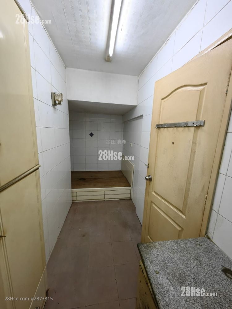 Thai Kong Building Rental Studio , 1 Bathroom 80 ft²