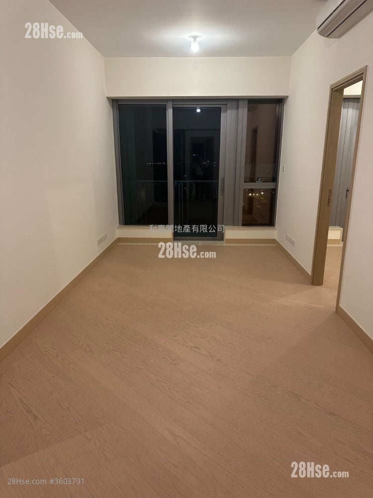 Grand Victoria Rental 3 Bedrooms , 2 Bathrooms 794 ft² Grand Victoria Rental 3 Bedrooms , 2 Bathrooms 794 ft²