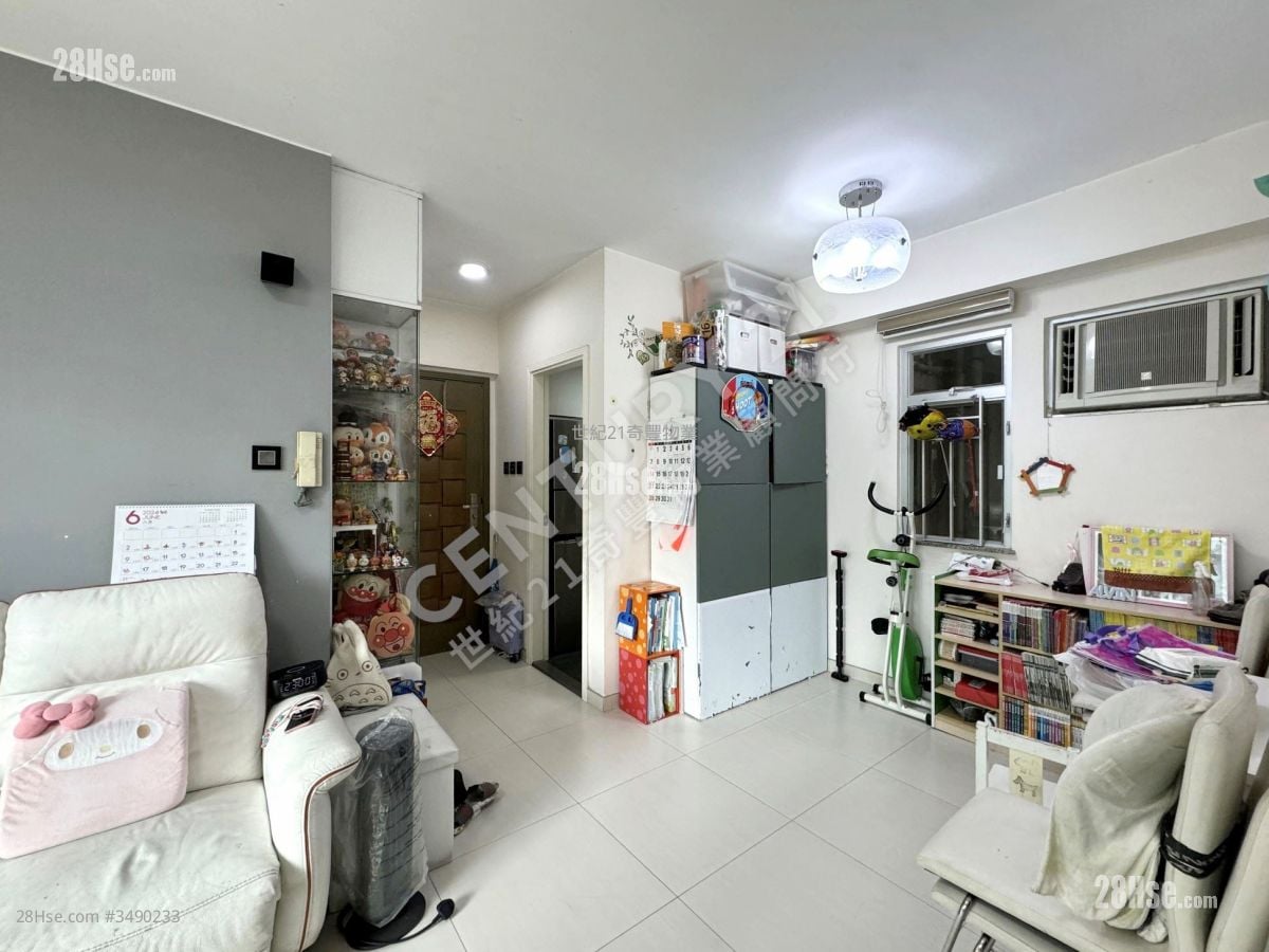 Flora Plaza Sell 3 Bedrooms , 1 Bathroom 526 ft²