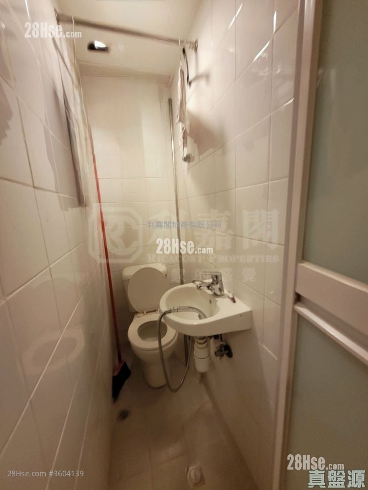 The Visionary Rental 2 Bathrooms 1,031 ft² The Visionary Rental 2 Bathrooms 1,031 ft²