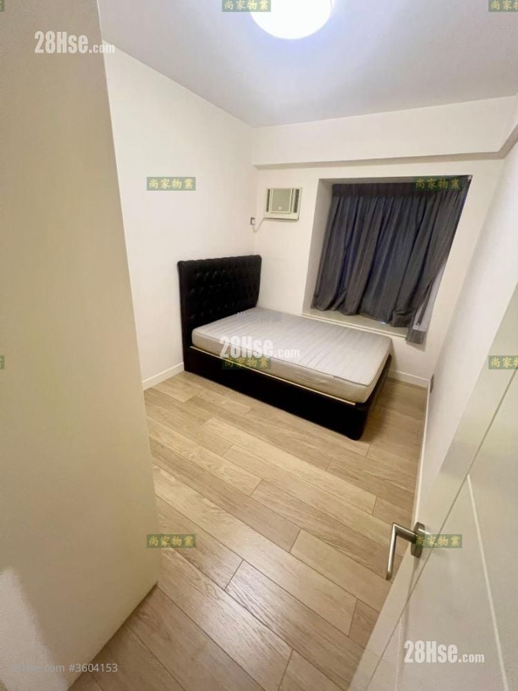 Bauhinia Garden Sell 3 Bedrooms , 3 Bathrooms 1,246 ft² Bauhinia Garden Sell 3 Bedrooms , 3 Bathrooms 1,246 ft²