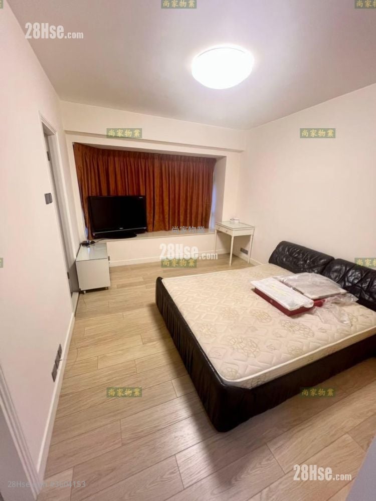 Bauhinia Garden Sell 3 Bedrooms , 3 Bathrooms 1,246 ft² Bauhinia Garden Sell 3 Bedrooms , 3 Bathrooms 1,246 ft²