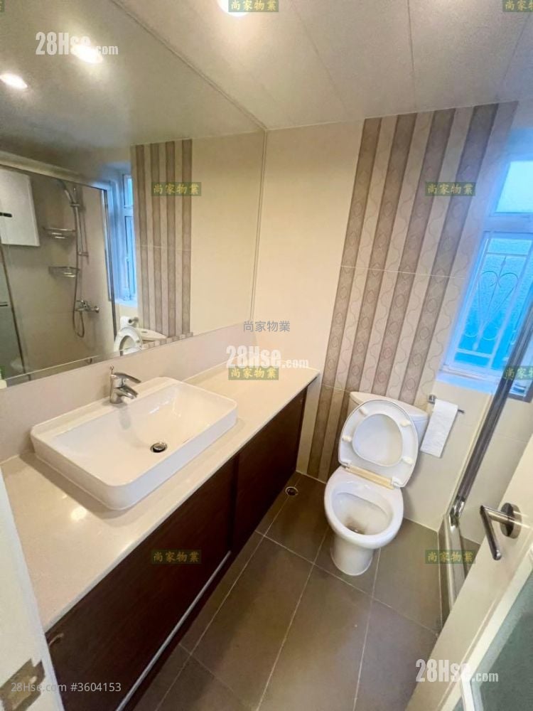 Bauhinia Garden Sell 3 Bedrooms , 3 Bathrooms 1,246 ft² Bauhinia Garden Sell 3 Bedrooms , 3 Bathrooms 1,246 ft²