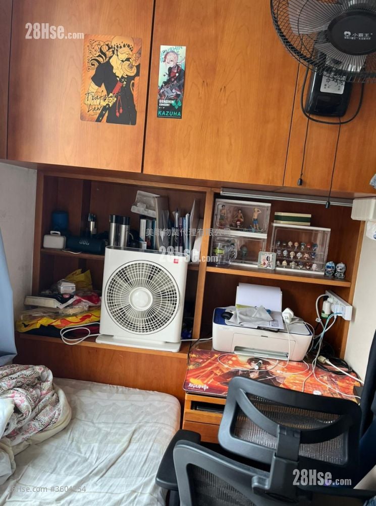 荃湾花园 售盘 2 房 , 1 浴室 375 平方尺 荃湾花园 售盘 2 房 , 1 浴室 375 平方尺