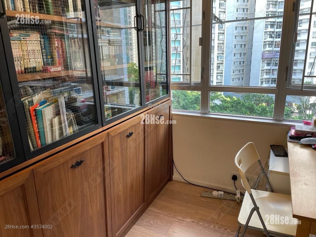 海怡半岛 售盘 3 房 , 2 浴室 687 平方尺 海怡半岛 售盘 3 房 , 2 浴室 687 平方尺