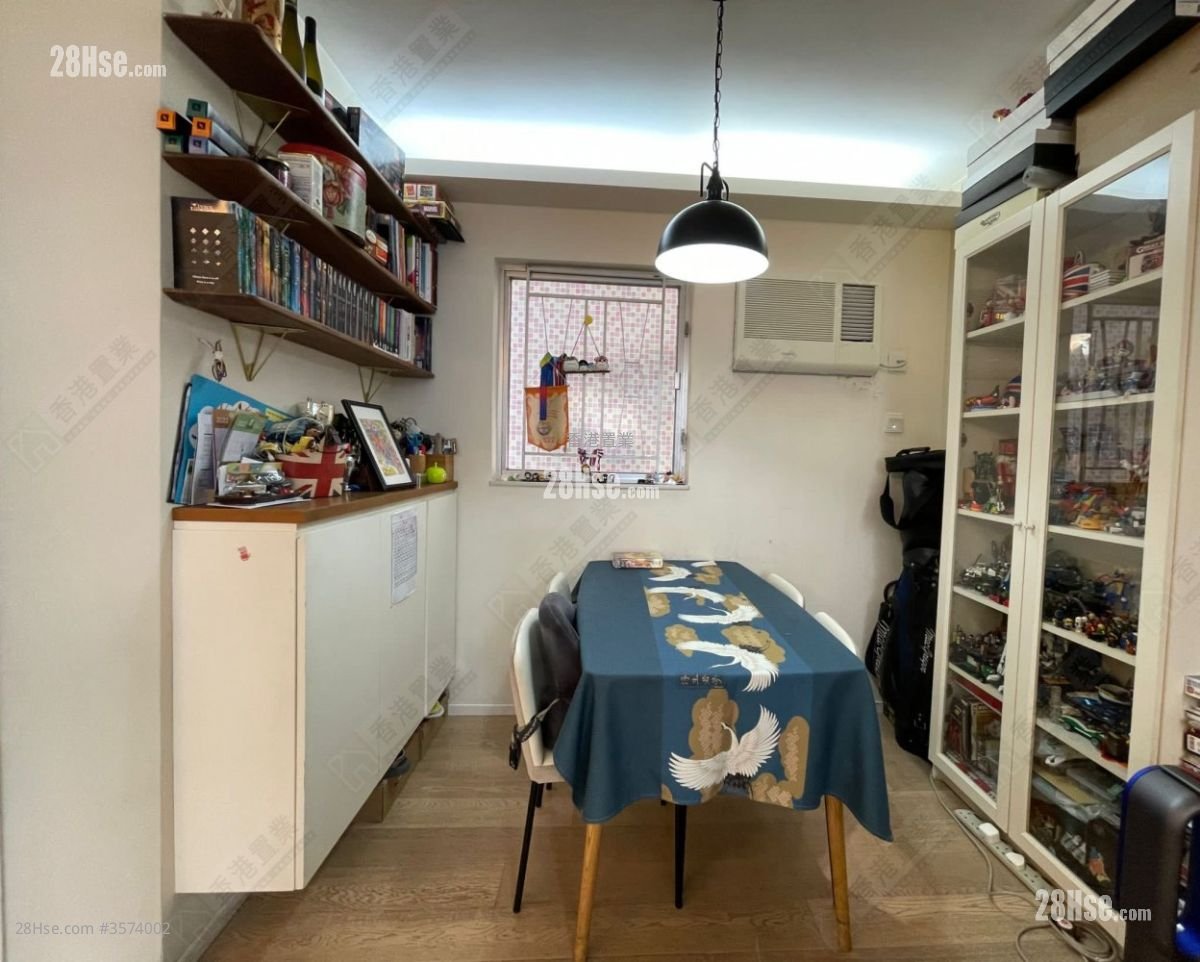 海怡半岛 售盘 3 房 , 2 浴室 687 平方尺 海怡半岛 售盘 3 房 , 2 浴室 687 平方尺