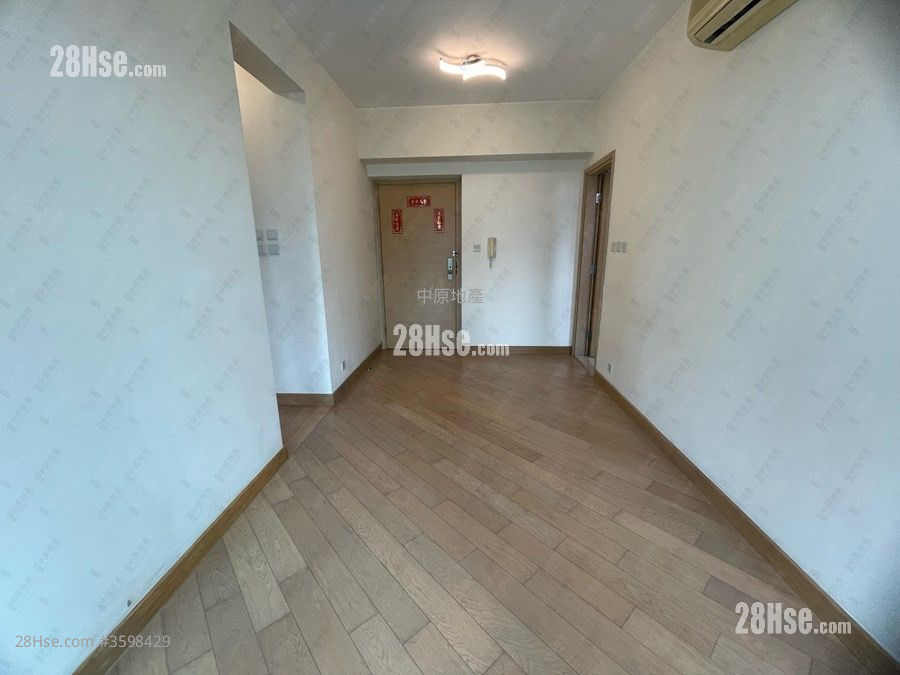 Yoho Midtown 售盤 2 房 449 平方呎 Yoho Midtown 售盤 2 房 449 平方呎