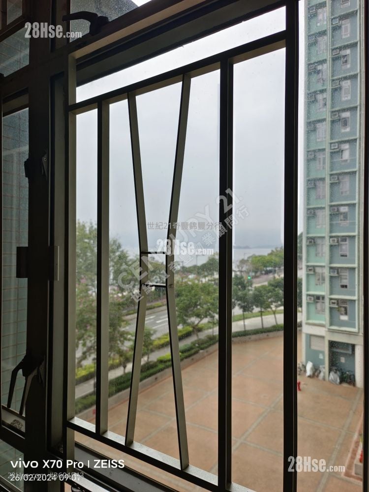 Kam Tai Court Sell 3 Bedrooms , 2 Bathrooms 650 ft² Kam Tai Court Sell 3 Bedrooms , 2 Bathrooms 650 ft²