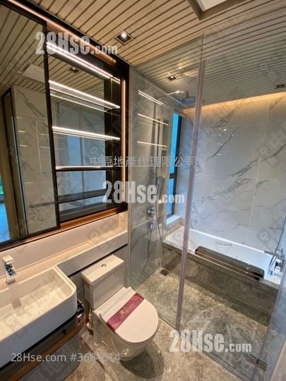 bathroom: St. Michel Sell 3 Bedrooms , 2 Bathrooms 1,103 ft² bathroom: St. Michel Sell 3 Bedrooms , 2 Bathrooms 1,103 ft²