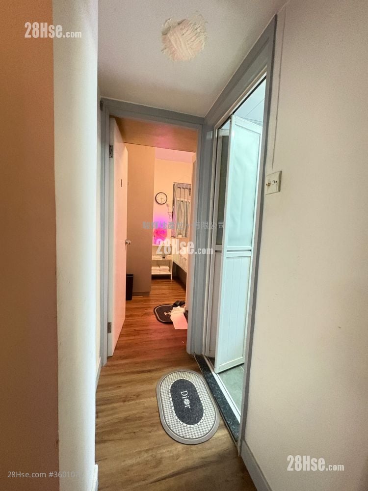Windsor Mansion Rental 3 Bedrooms , 2 Bathrooms 534 ft² Windsor Mansion Rental 3 Bedrooms , 2 Bathrooms 534 ft²
