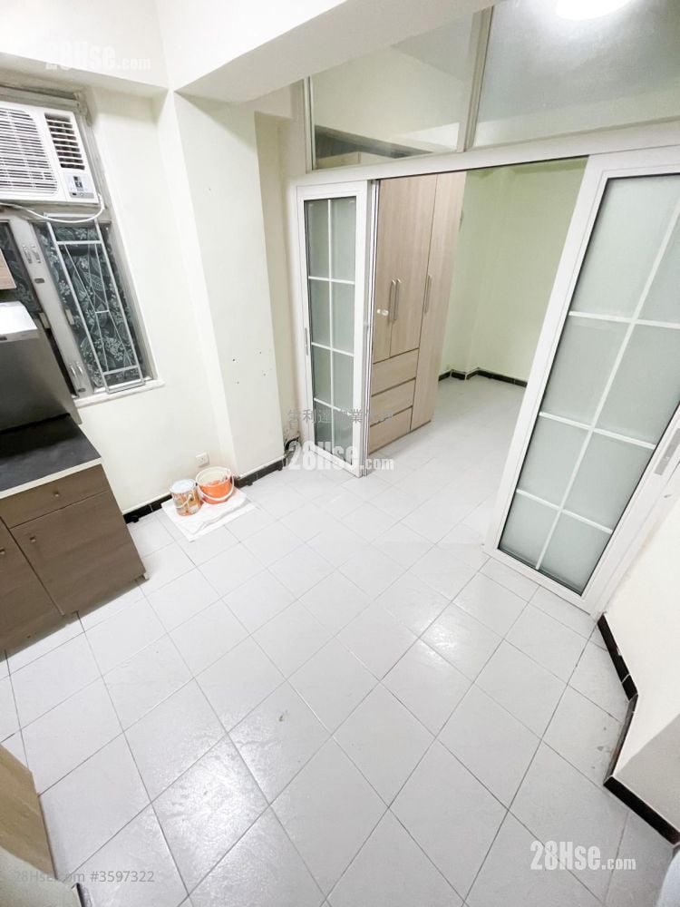 Kiu Wing Building Rental 1 Bedroom , 1 Bathroom 228 ft²