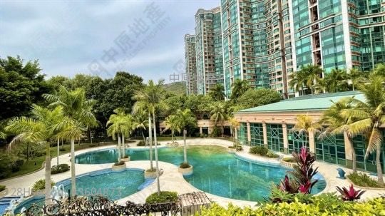 Palatial Coast Sell 2 Bedrooms , 1 Bathroom 670 ft²