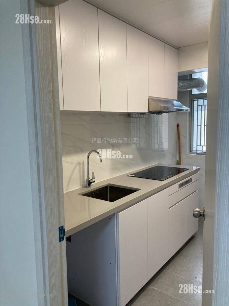 太古城 租盘 3 房 , 2 浴室 708 平方尺 太古城 租盘 3 房 , 2 浴室 708 平方尺