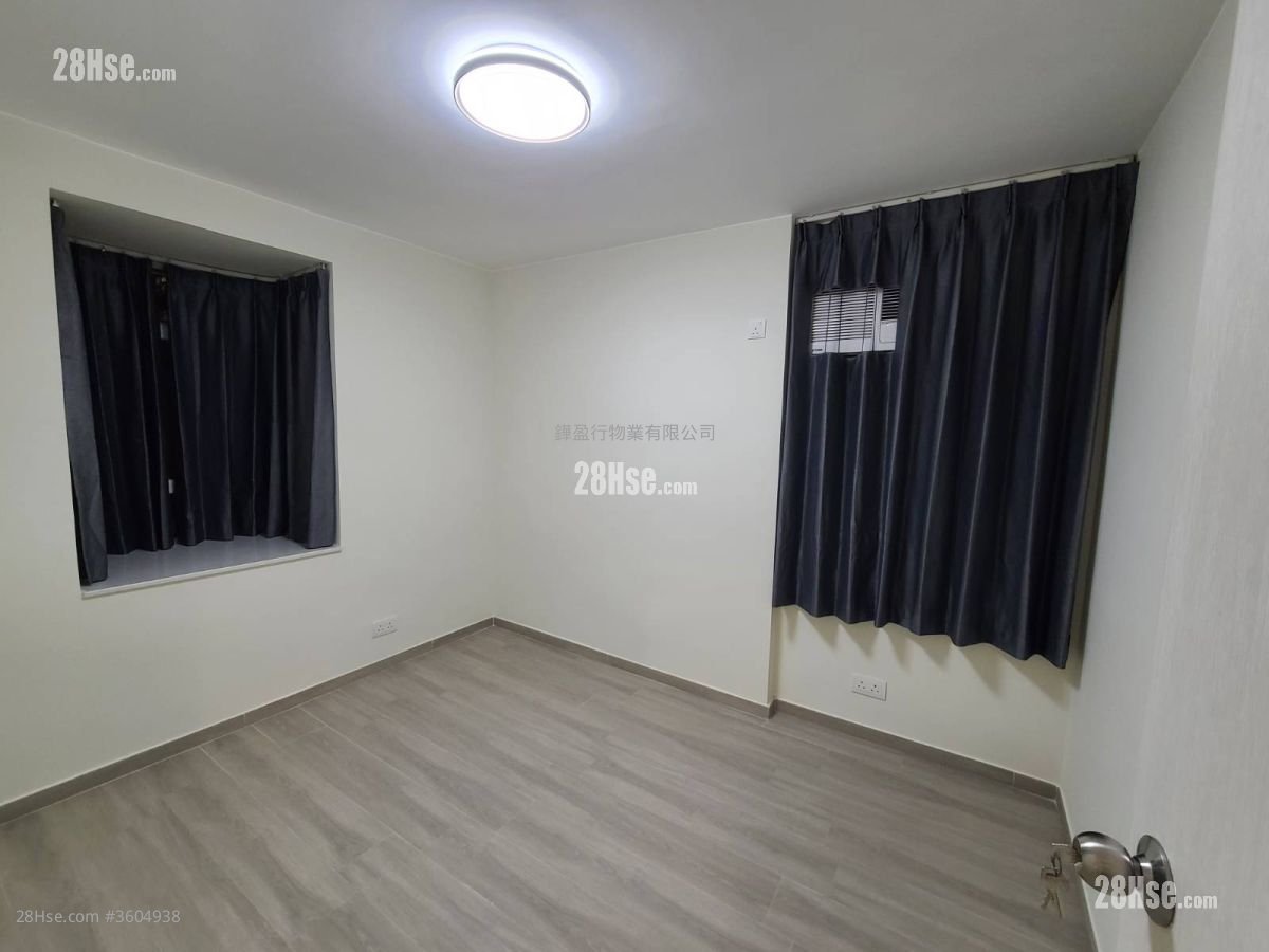 太古城 租盘 3 房 , 2 浴室 708 平方尺 太古城 租盘 3 房 , 2 浴室 708 平方尺