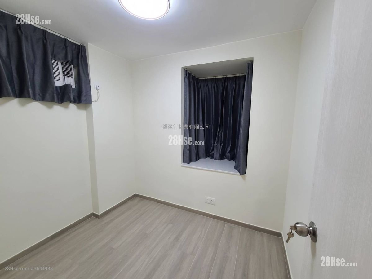 太古城 租盘 3 房 , 2 浴室 708 平方尺 太古城 租盘 3 房 , 2 浴室 708 平方尺