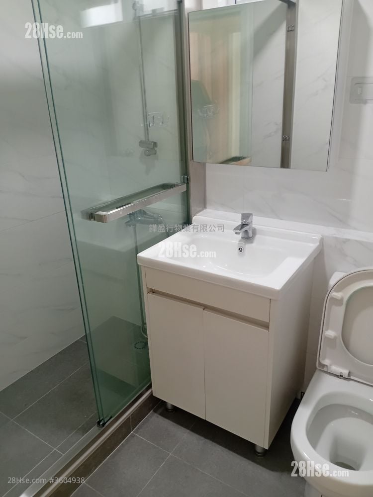 太古城 租盘 3 房 , 2 浴室 708 平方尺 太古城 租盘 3 房 , 2 浴室 708 平方尺