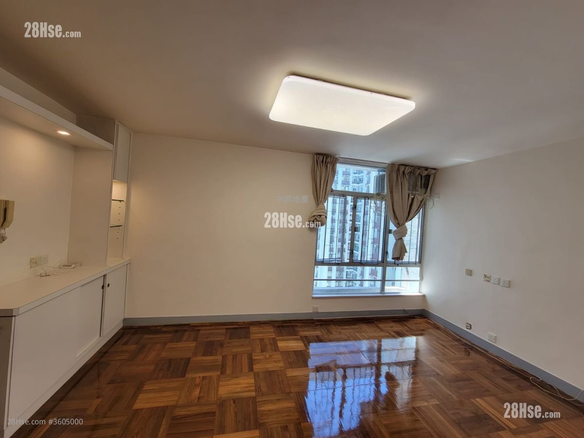 太古城 租盘 3 房 , 2 浴室 680 平方尺 太古城 租盘 3 房 , 2 浴室 680 平方尺