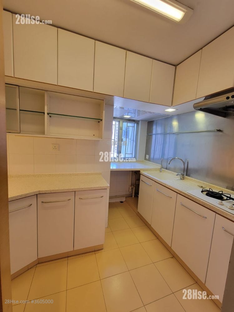 太古城 租盘 3 房 , 2 浴室 680 平方尺 太古城 租盘 3 房 , 2 浴室 680 平方尺