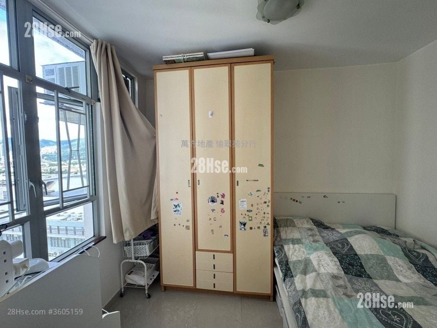 Kam Tai Court Sell 2 Bedrooms , 1 Bathroom 517 ft² Kam Tai Court Sell 2 Bedrooms , 1 Bathroom 517 ft²
