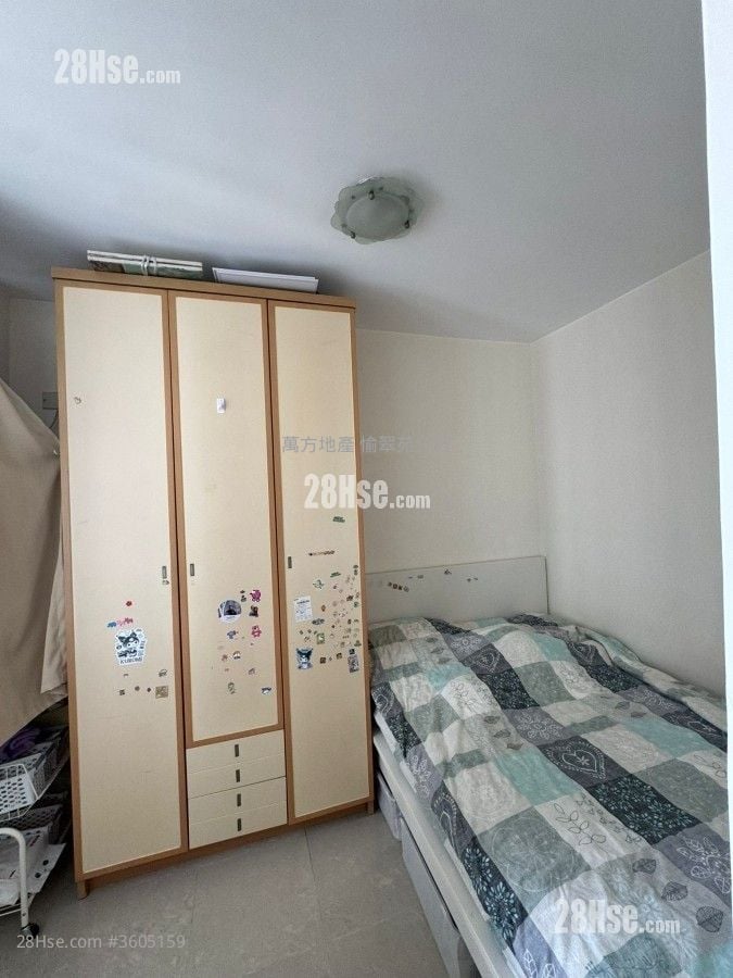 Kam Tai Court Sell 2 Bedrooms , 1 Bathroom 517 ft² Kam Tai Court Sell 2 Bedrooms , 1 Bathroom 517 ft²