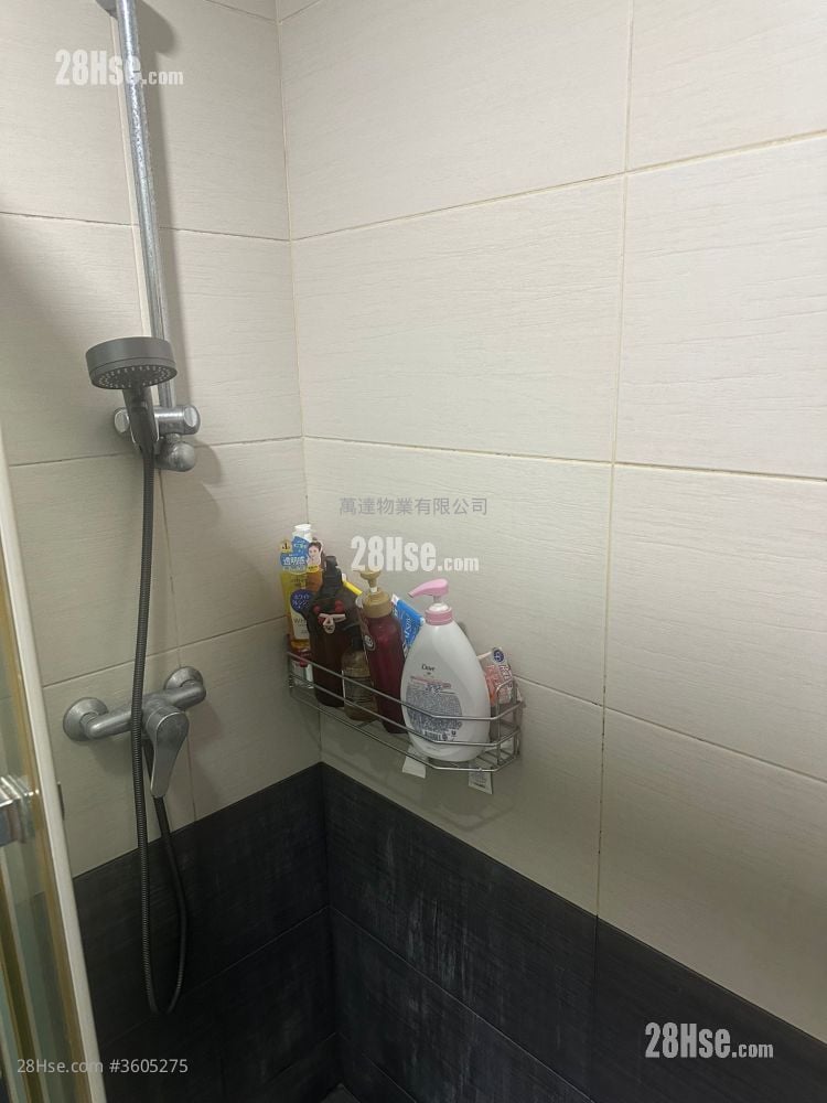 Kam Tai Court Sell 2 Bedrooms , 1 Bathroom 526 ft² Kam Tai Court Sell 2 Bedrooms , 1 Bathroom 526 ft²