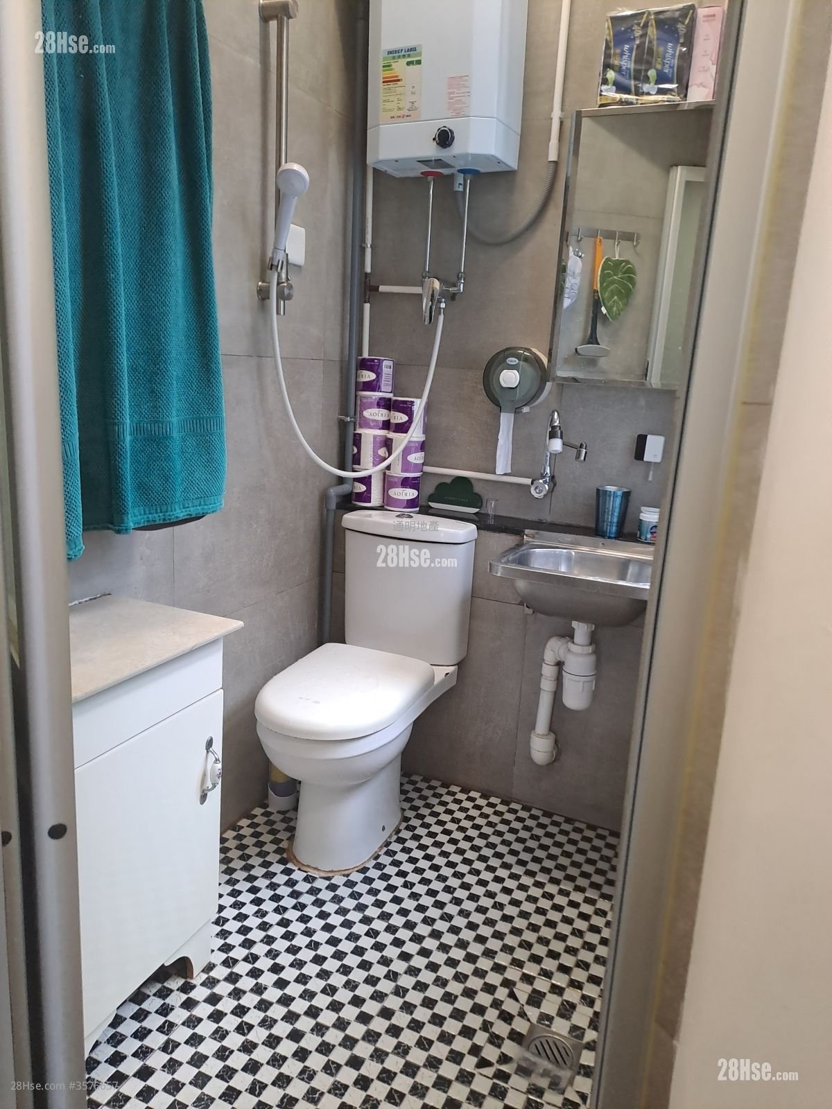 Kwun Tong Lap Shing Building Rental Studio , 1 Bathroom 100 ft²