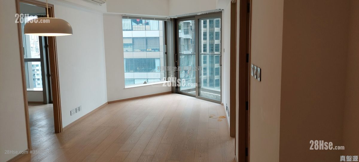 Harbour Glory Sell 2 Bedrooms , 2 Bathrooms 582 ft² Harbour Glory Sell 2 Bedrooms , 2 Bathrooms 582 ft²