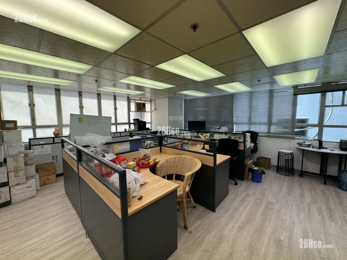 World-Wide Industrial Centre Rental 1 Bedroom , 2 Toilets World-Wide Industrial Centre Rental 1 Bedroom , 2 Toilets
