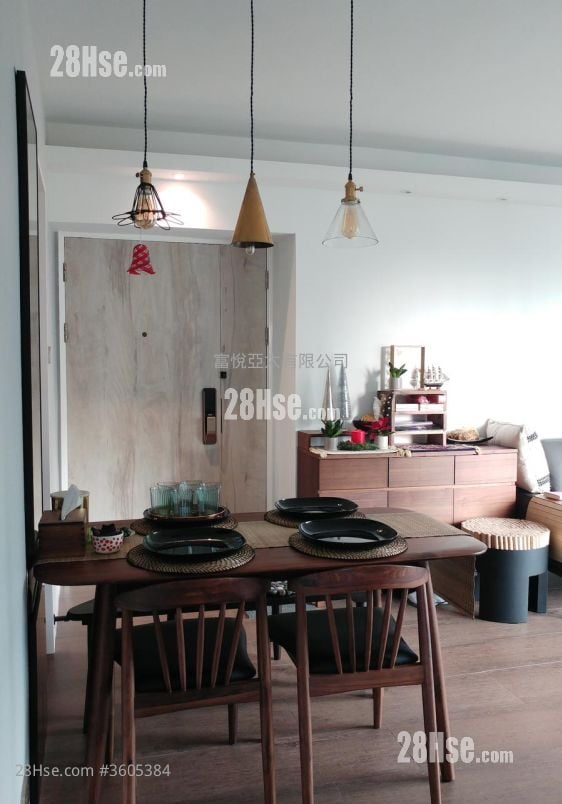 University Heights Sell 2 Bedrooms , 1 Bathroom 464 ft² University Heights Sell 2 Bedrooms , 1 Bathroom 464 ft²