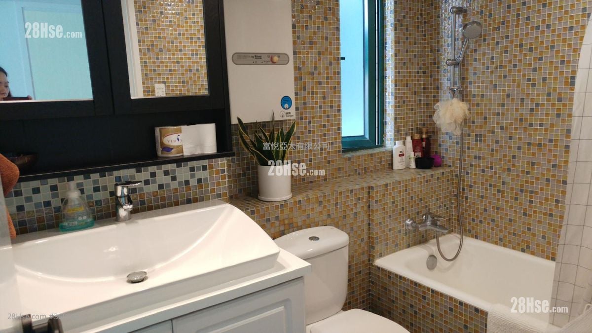 University Heights Sell 2 Bedrooms , 1 Bathroom 464 ft² University Heights Sell 2 Bedrooms , 1 Bathroom 464 ft²