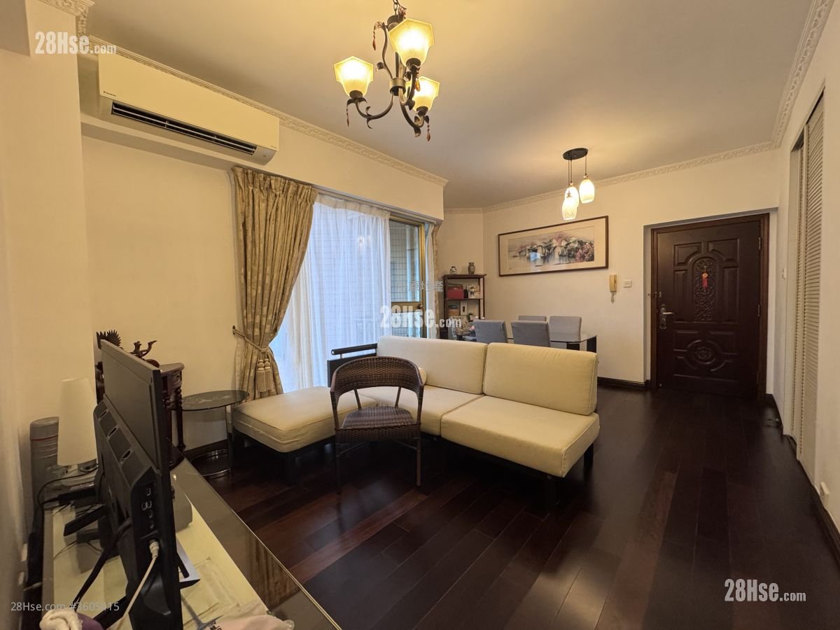 The Astrid Sell 3 Bedrooms , 2 Bathrooms 704 ft²
