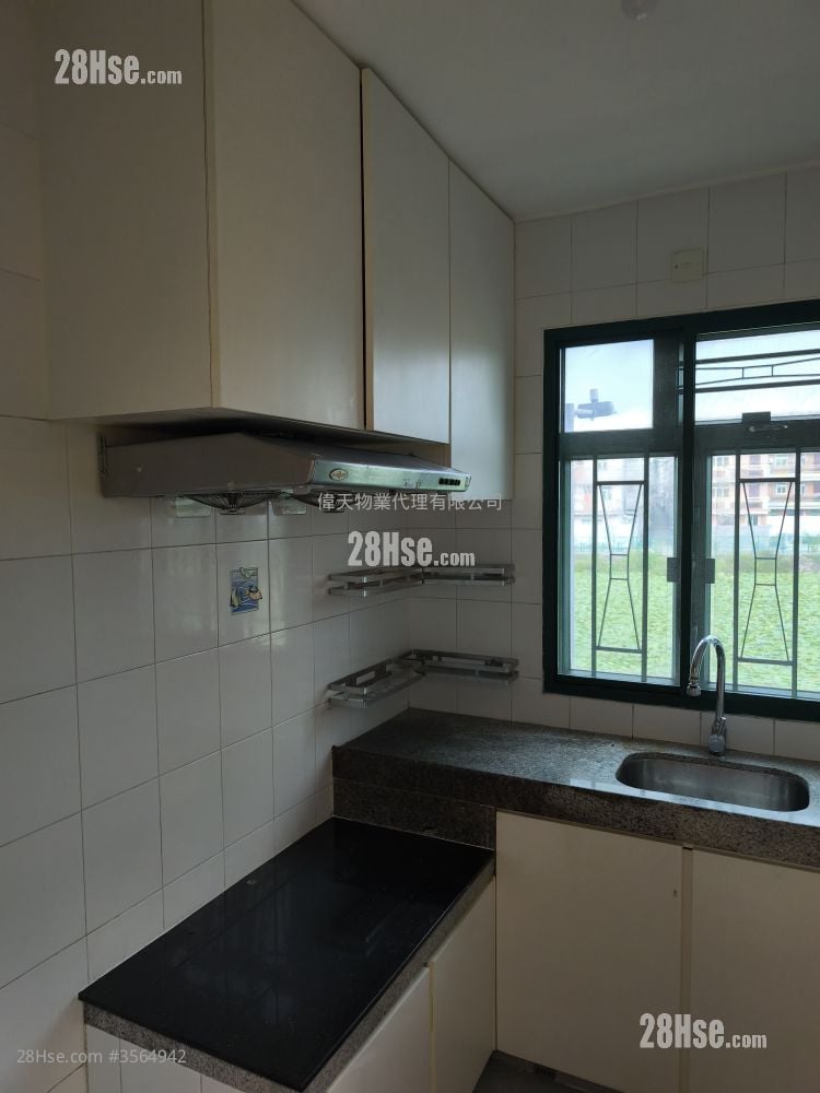 村屋 租盘 3 房 , 1 浴室 630 平方尺 村屋 租盘 3 房 , 1 浴室 630 平方尺