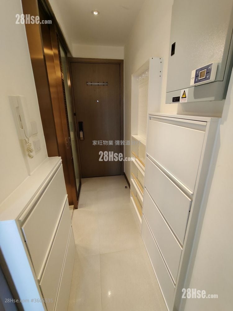 Ava228 Rental Studio , 1 Bathroom 151 ft² Ava228 Rental Studio , 1 Bathroom 151 ft²