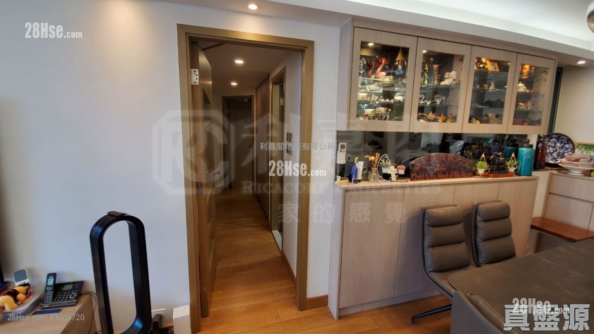 海逸豪園 售盤 3 房 , 2 浴室 1,102 平方呎 海逸豪園 售盤 3 房 , 2 浴室 1,102 平方呎