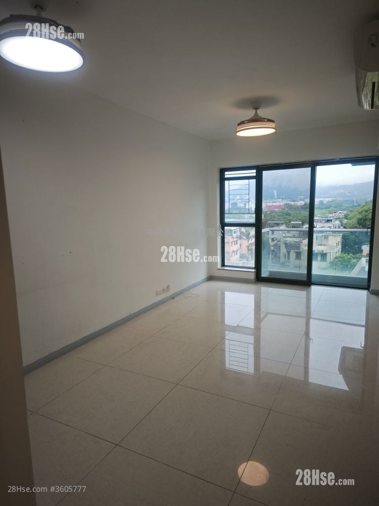 Mont Vert Sell 3 Bedrooms 735 ft²