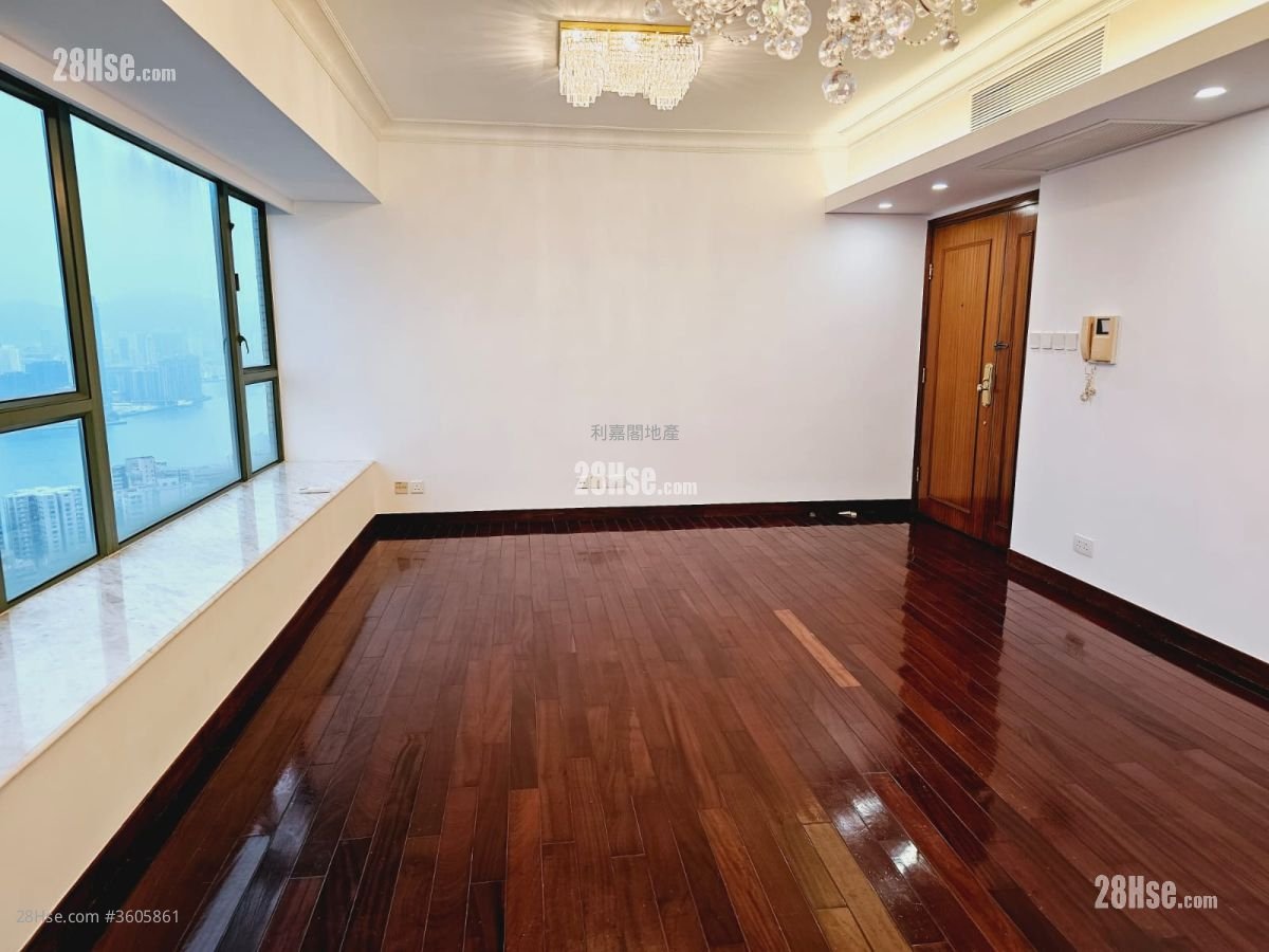 Sky Horizon Rental 3 Bedrooms , 2 Bathrooms 935 ft² Sky Horizon Rental 3 Bedrooms , 2 Bathrooms 935 ft²