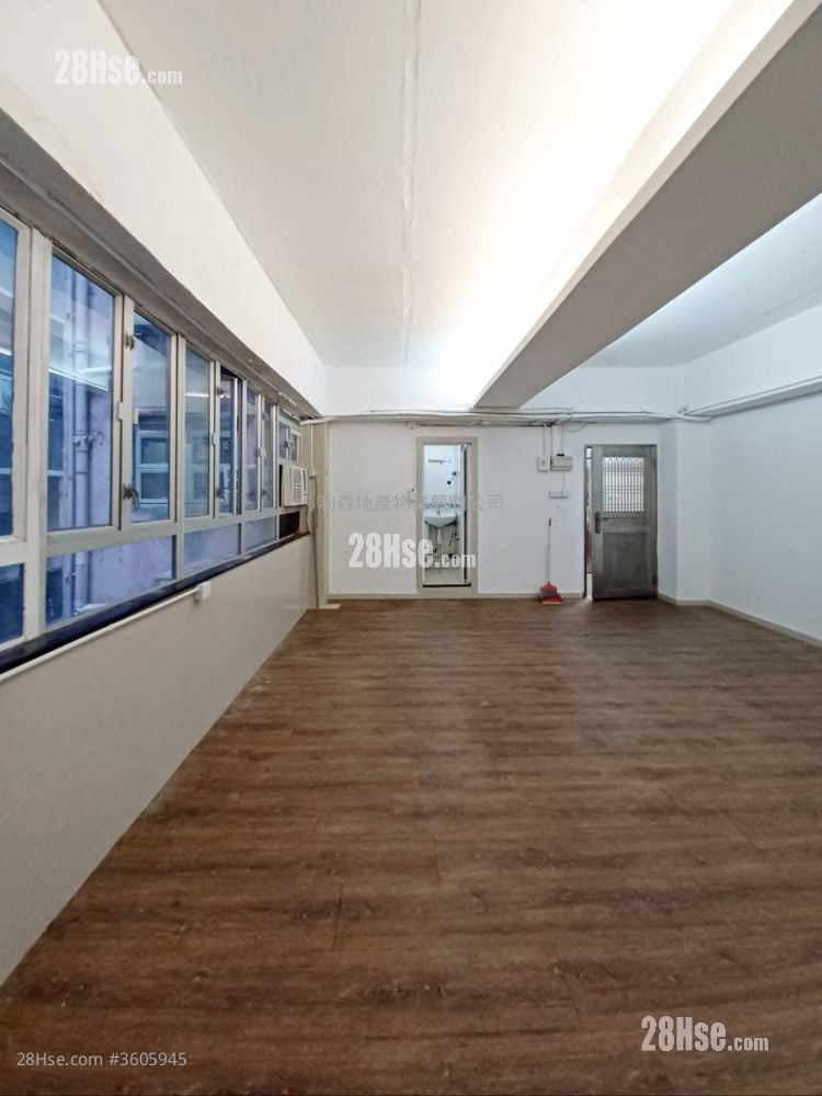 立安工業大廈 租盤 350 平方呎 立安工業大廈 租盤 350 平方呎