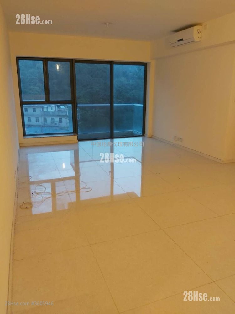 Mont Vert Sell 3 Bedrooms 942 ft²