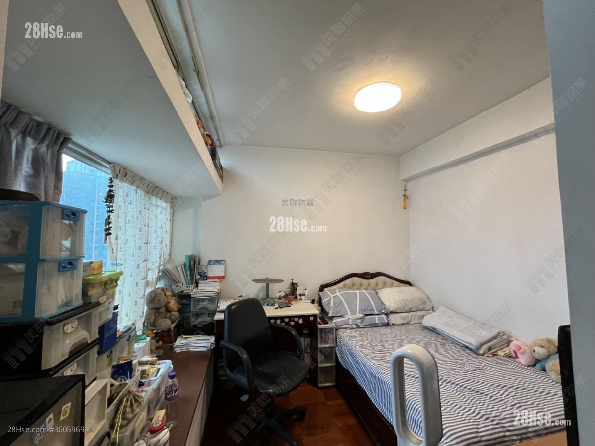Belair Monte Sell 3 Bedrooms 612 ft² Belair Monte Sell 3 Bedrooms 612 ft²