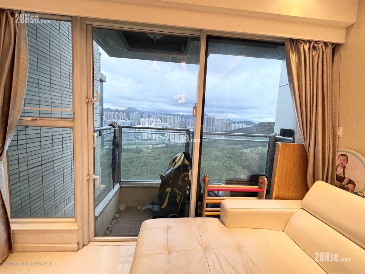 緻藍天 租盤 3 房 , 2 浴室 761 平方呎 緻藍天 租盤 3 房 , 2 浴室 761 平方呎