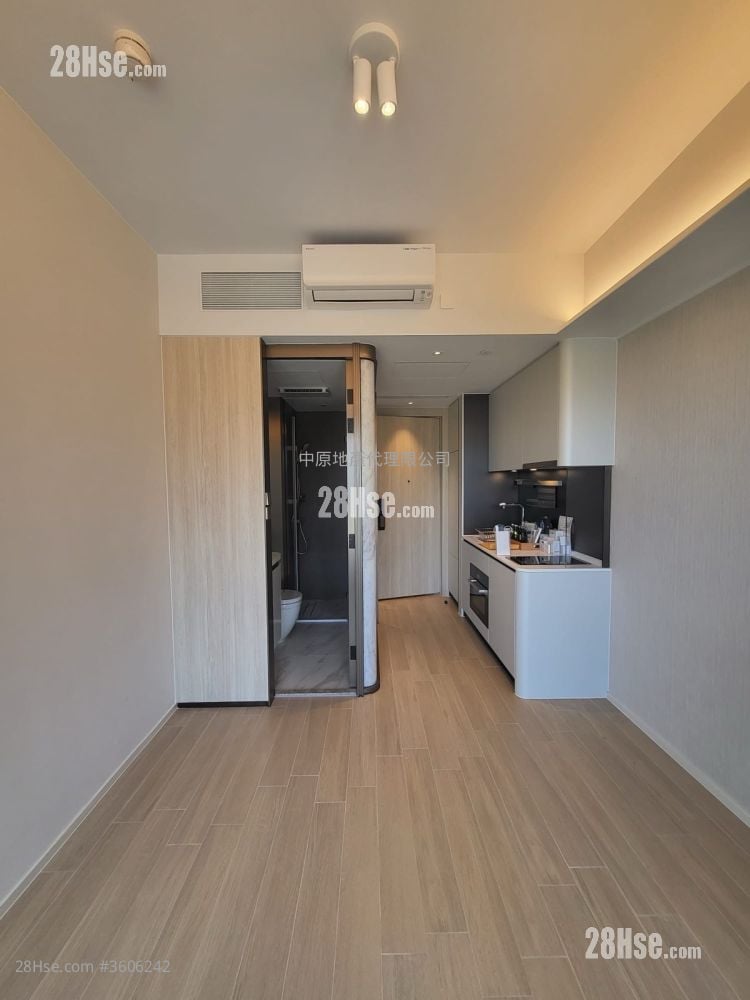 One Innovale Sell Studio 209 ft²